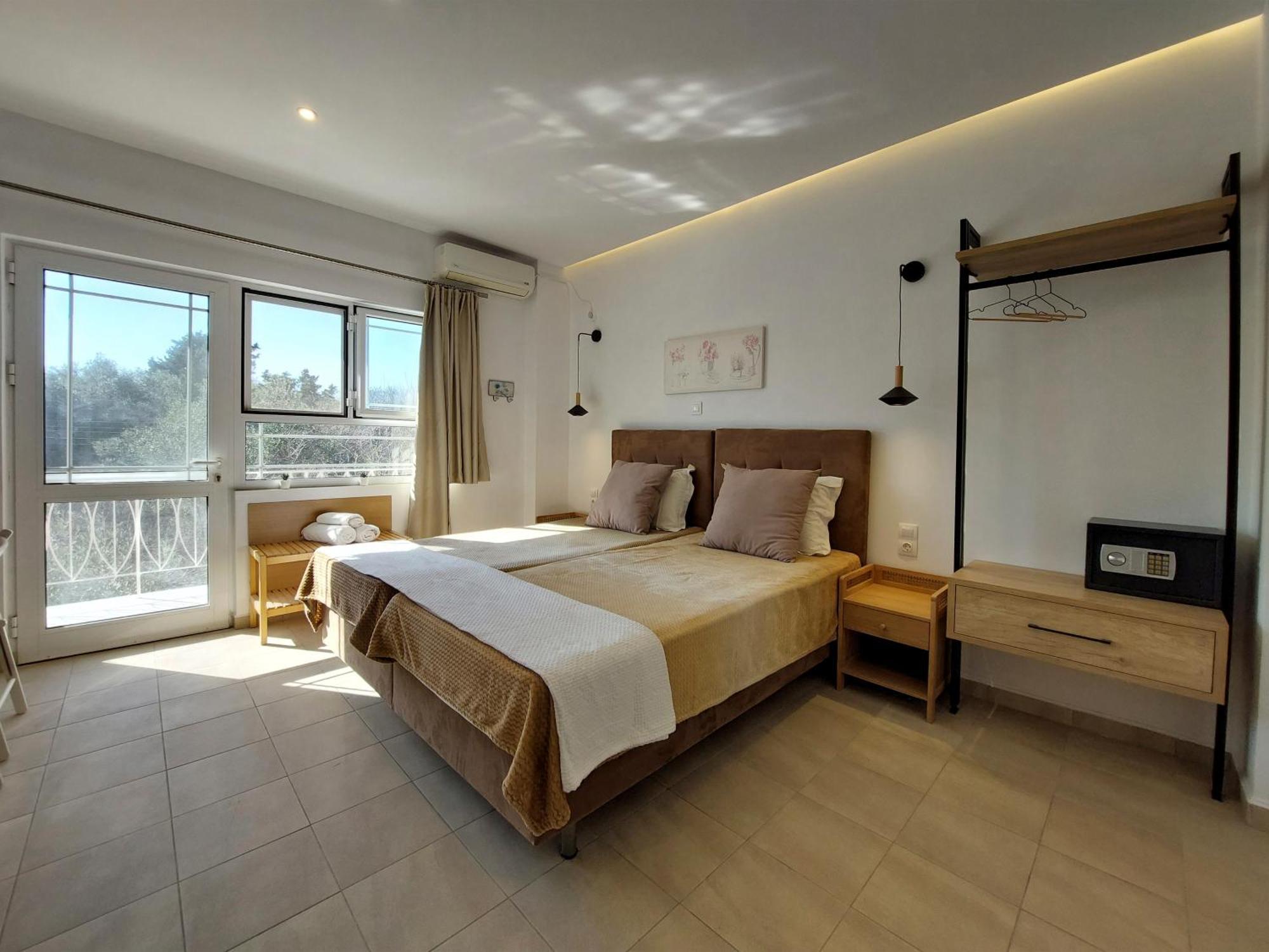 And Sea Aparthotel 3*